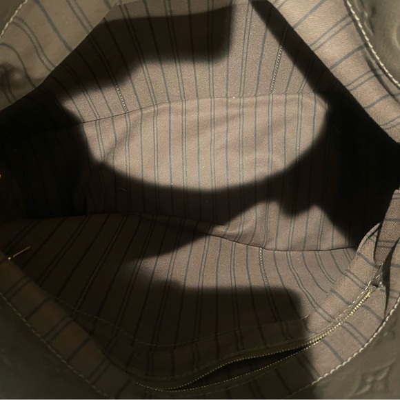 LOUIS VUITTON ARTSY MM HOBO TERRE MONOGRAM EMPREINTE LEATHER LARGE SHOULDER BAG - Picture 5 of 5